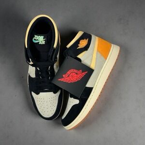 Air Jordan 1 High Zoom CMFT 2 "Muslin/Vivid Orange" Sneaker Shoe Men's Size 9.5